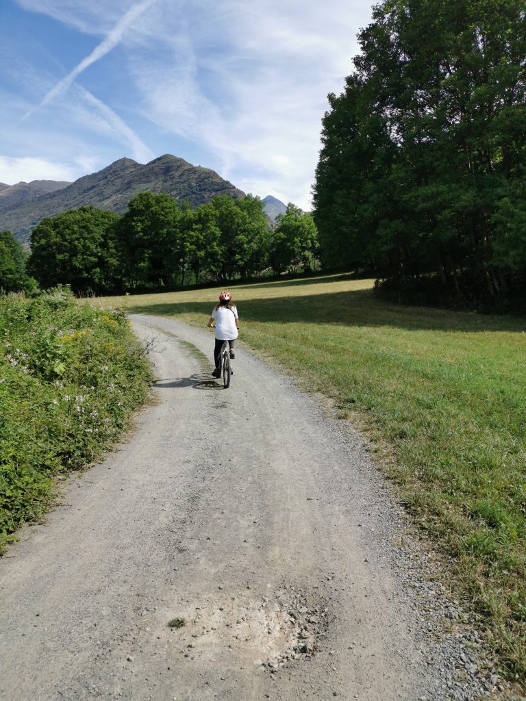 Ruta en bicicleta Guingueta - Esterri (Pirineos Catalanes)