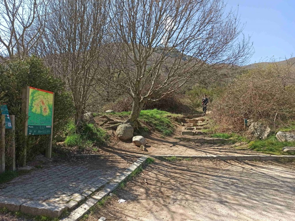 Coll de Sant Marçal: Inicio de la ruta al Matagalls