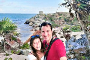 Entrevista a Esther e Iván, de PASAPORTE a la TIERRA
